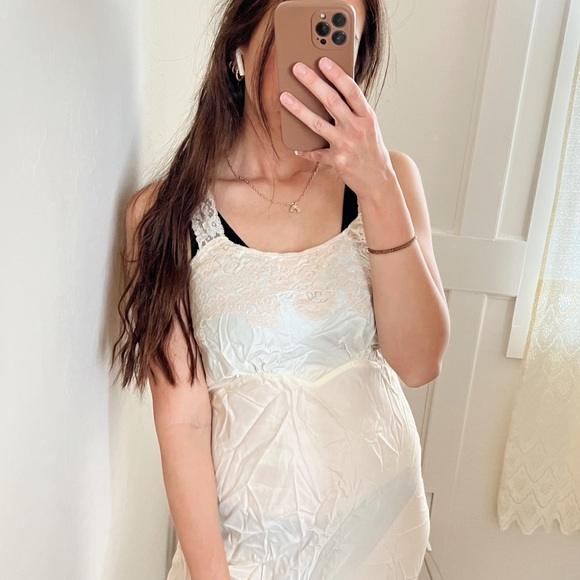 Vintage Other - VINTAGE Back Magic FULL SLIP Ivory Pink Lace